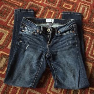 👚 distressed jeans👚